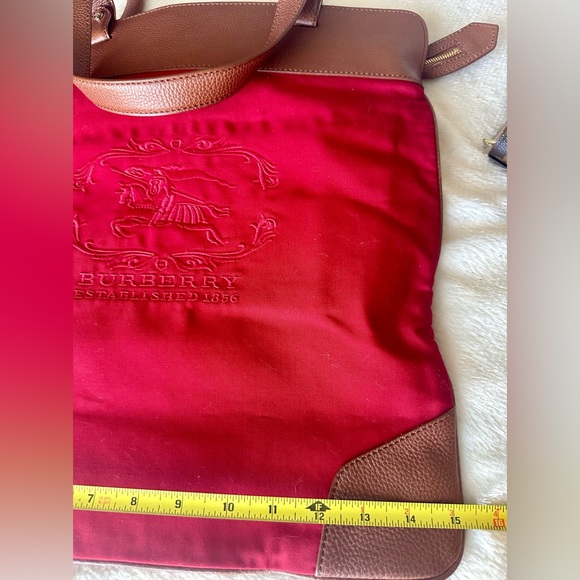 Authentic Burberry Rolled up Canvas Tote/Handbag - Picture 12 of 16